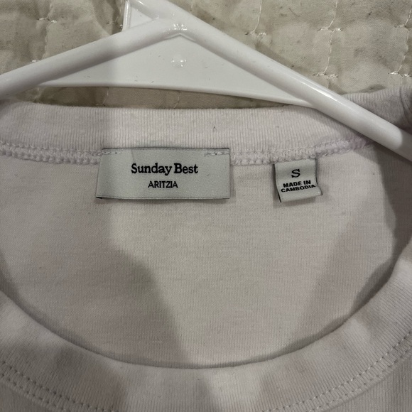 Aritzia White Short Sleeve T-Shirt Size S Classic Essential Tee - Picture 3 of 3